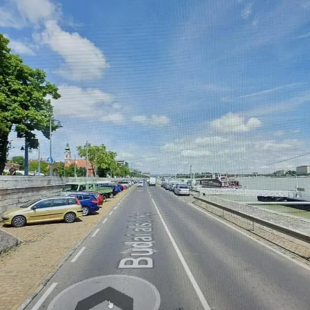 Perfect Place In The Center With Fast Wifi *