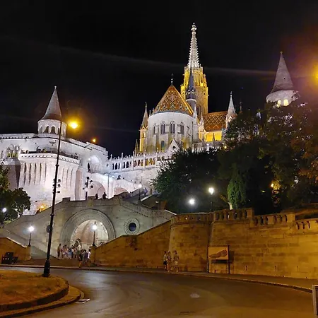 Perfect Place In The Center With Fast Wifi * بودابست