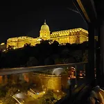 Perfect Place In The Center With Fast Wifi Appartamento *